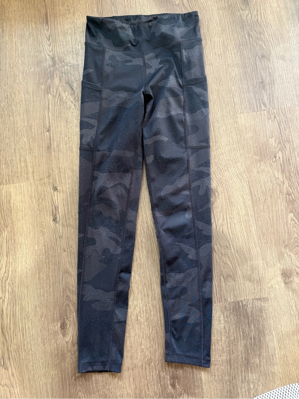 Aeropostale Dark Gray Camo High-Waist Leggings